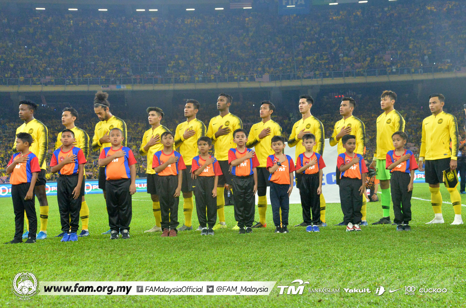 Sepak bersatu arab pasukan bola pasukan kebangsaan lwn kebangsaan bola indonesia emiriah sepak Siaran Langsung